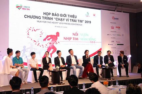 Hơn 1500 VĐV tham gia giải chạy Vì trái tim lần 7