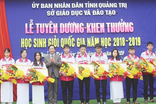 Khẳng định những ưu việt của mô hình trường chuyên