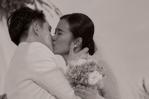 Trọn bộ khoảnh khắc đẹp của Đông Nhi - Ông Cao Thắng trong lễ cưới