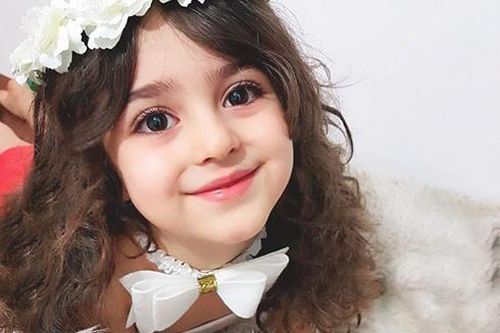 Chiêm ngưỡng nhan sắc của những thiếu nữ đẹp 'hút hồn' từ tấm bé