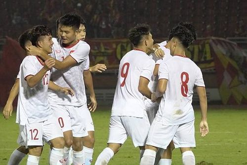 U19 Việt Nam nên đá thế nào với U19 Nhật Bản?
