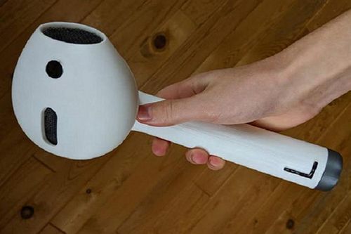 Tai nghe AirPod độc nhất quả đất, muốn làm mất cũng khó