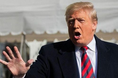 Tổng thống Trump kêu gọi điều trần đối với người tố giác ông