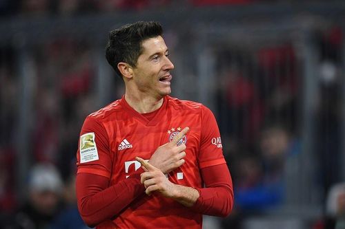 Lewandowski lập cú đúp, Bayern 'nghiền nát' Dortmund
