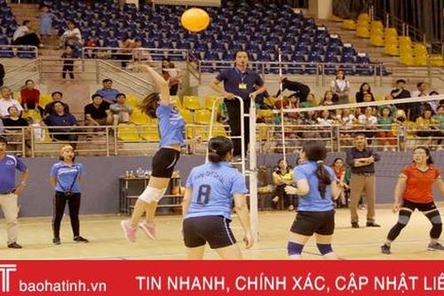 Ấn tượng Giải Bóng chuyền ngành GD&ĐT Hà Tĩnh năm 2019
