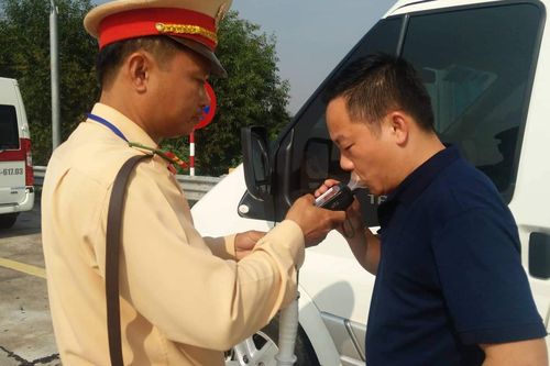 Tăng cường xử lý lái xe vi phạm nồng độ cồn trên cao tốc