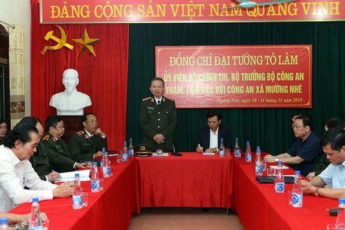 Bộ trưởng Bộ Công an Tô Lâm làm việc tại huyện Mường Nhé