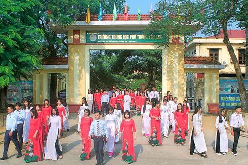 Trường THPT Yển Khê: 20 năm vững bước đi lên