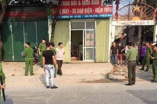 Rơi từ cầu vượt, nam sinh viên nguy kịch