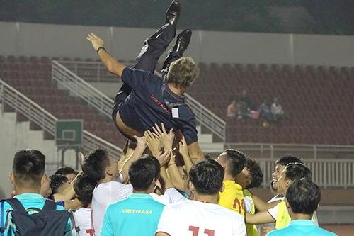 HLV U19 Việt Nam: '1 điểm là đủ để qua vòng loại'