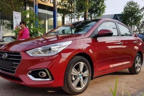 Mỗi tháng gần 2 nghìn xe Hyundai Accent đến tay khách hàng