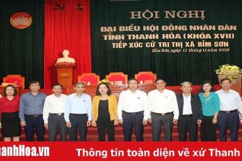 Phó Bí thư Tỉnh ủy Đỗ Minh Tuấn cùng các đại biểu HĐND tỉnh tiếp xúc cử tri thị xã Bỉm Sơn