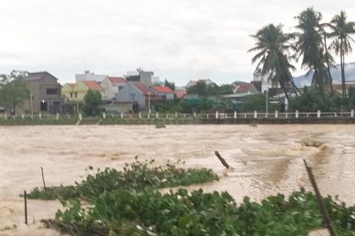 Báo cáo nhanh bão số 6 gây thiệt hại không lớn