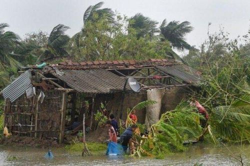 Bão Bulbul tàn phá Ấn Độ và Bangladesh: 20 người thiệt mạng, 2 triệu người sơ tán