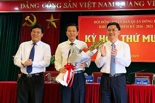 Ông Đặng Việt Quân giữ chức Chủ tịch HĐND quận Đống Đa