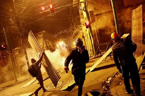 Toàn cảnh Bolivia chìm trong bạo loạn, Tổng thống Morales 'đau đớn' từ chức