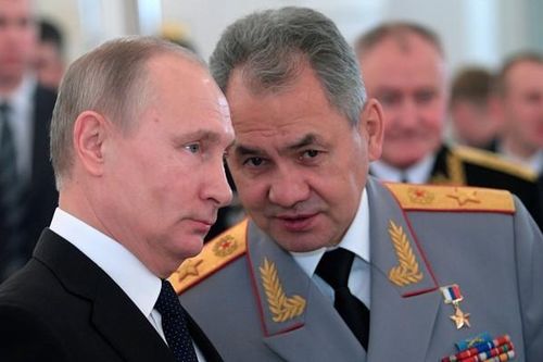 Ông Putin hé lộ vì sao Nga liên tục giảm ngân sách quốc phòng