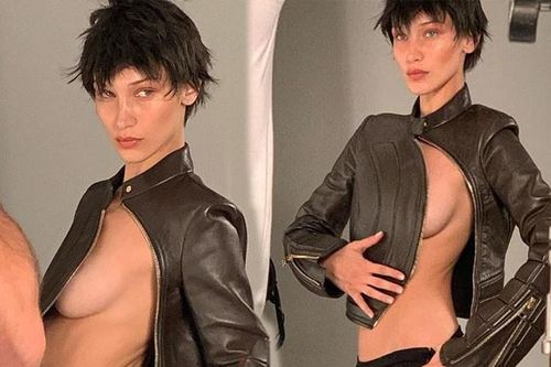 'Nóng mặt' Bella Hadid phanh áo lộ ngực trần trong hậu trường chụp ảnh