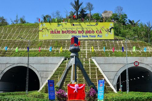 Thu phí tự động không dừng: Đèo Cả muốn đi theo 'vết xe đổ' của Tasco?