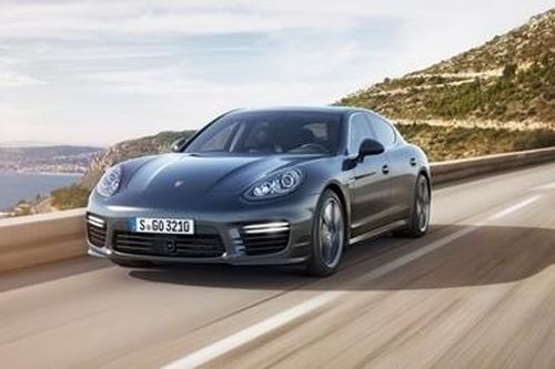 Vì sao hơn 5 vạn chiếc xe sang Porsche bị triệu hồi?