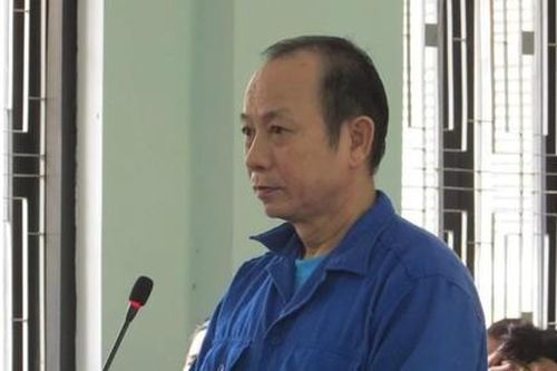 Đâm chết người đàn ông chở vợ đi nhờ xe do cuồng ghen