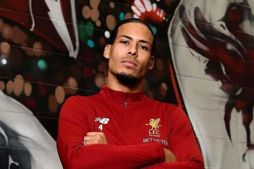 Van Dijk nhận giải cầu thủ ấn tượng nhất năm 2019