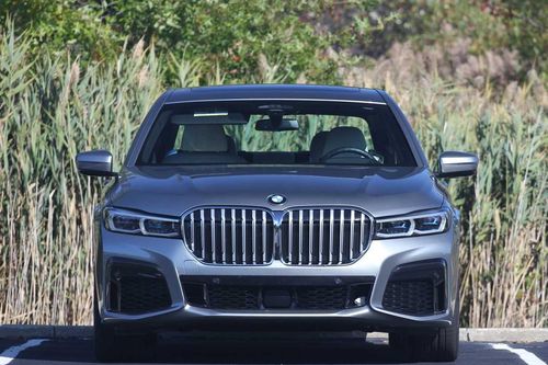 Đánh giá BMW 745e xDrive iPerformance 2020 - sedan hạng sang kén khách
