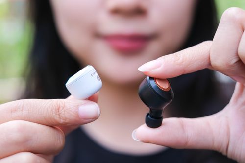 Tai nghe không dây giá 2 triệu đồng cho người không thích AirPods