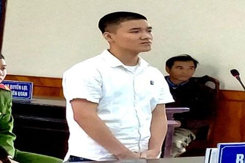 Sát hại bạn gái vì nghi ngờ có 'người mới'