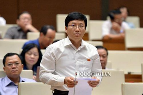 Đại biểu Mùa A Vảng tham gia ý kiến việc thực hiện chính sách, pháp luật về phòng cháy, chữa cháy