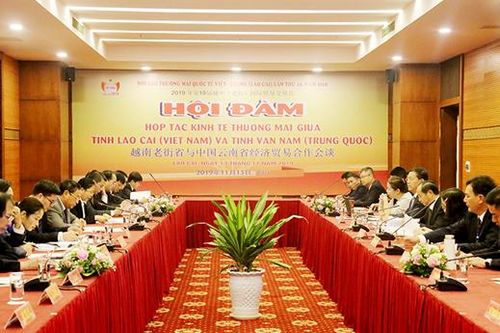 Hội đàm Hợp tác kinh tế thương mại giữa tỉnh Lào Cai (Việt Nam) và tỉnh Vân Nam (Trung Quốc) năm 2019
