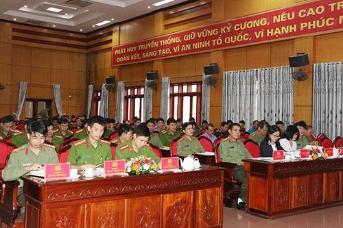 Tập trung lực lượng đấu tranh với tội phạm tổ chức đánh bạc, đánh bạc