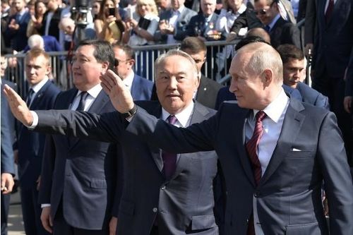 Tại sao ông Putin không cần một cuộc họp cá nhân với Tổng thống Ukraine?