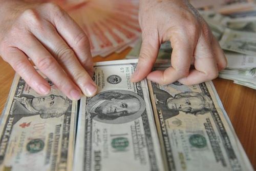Công ty vốn 5 tỷ vay nước ngoài 1.400 tỷ đồng, chịu lãi suất 20%/năm