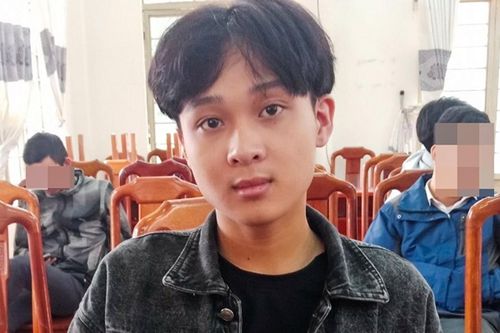 Xin đi nhờ rồi cướp xe
