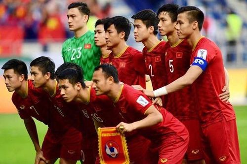 Thái Lan thua, Việt Nam thắng, lên đầu bảng G, cửa đi tiếp ở vòng loại World Cup rộng mở
