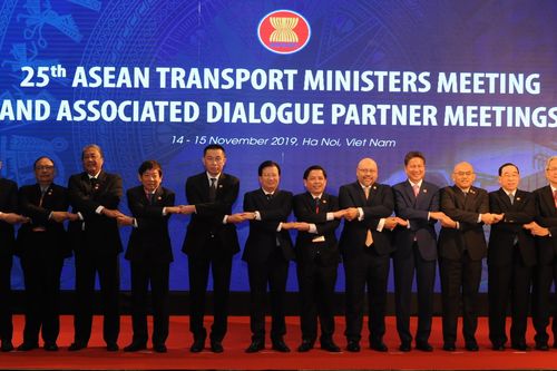 Thúc đẩy cộng đồng Kinh tế ASEAN 'không rào cản, không biên giới'