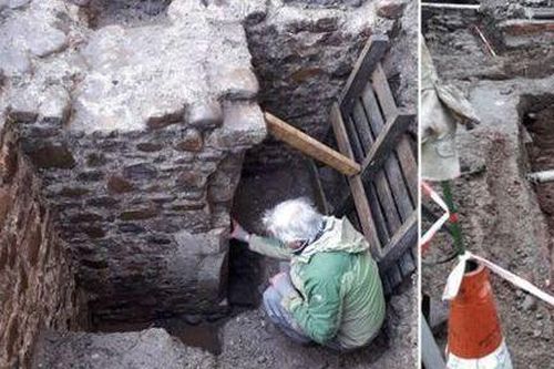 Phát hiện ngôi nhà từ thời Trung Cổ khoảng 600 năm tuổi nằm dưới lòng đất