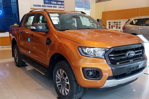 Xe bán tải tháng 10: Vẫn 'hot' Ford Ranger, Toyota Hilux