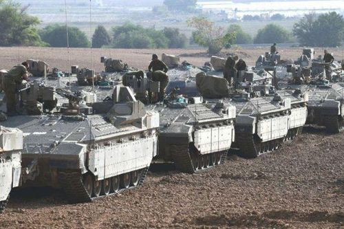 Xe tăng Israel ở gần dải Gaza sau thỏa thuận ngừng bắn