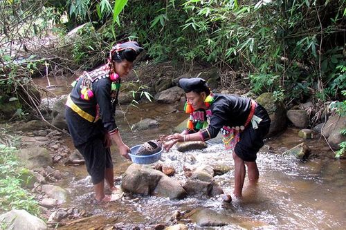 Lễ Mừng cơm mới của dân tộc Si La
