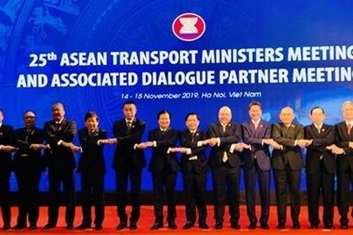 Tăng cường kết nối giao thông hướng tới một ASEAN thông suốt