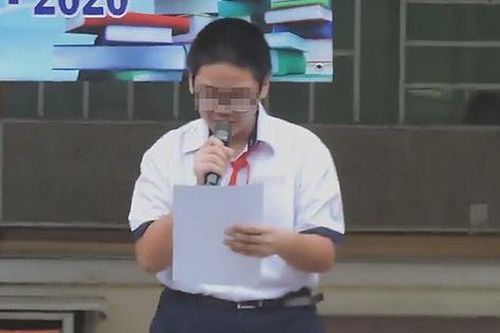 Bất bình chuyện nam sinh bị phạt, 'bêu riếu' vì xúc phạm... nhóm nhạc Hàn Quốc