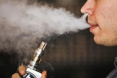 39 người chết, hơn 2.600 ca ngộ độc vì hút thuốc lá điện tử
