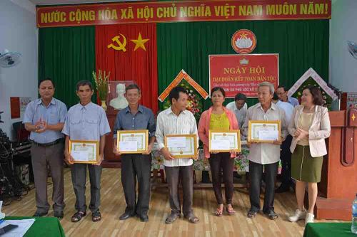Quảng Ngãi: Tưng bừng Ngày hội Đại đoàn kết tại Khu dân cư điểm của tỉnh