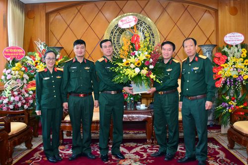 Nhiều hoạt động kỷ niệm Ngày Nhà giáo Việt Nam (20-11)