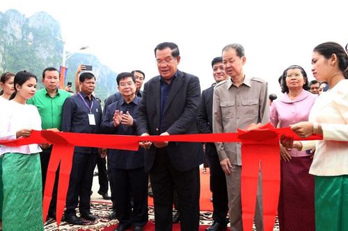 Campuchia đặt mục tiêu ngừng phụ thuộc vào ximăng nhập khẩu