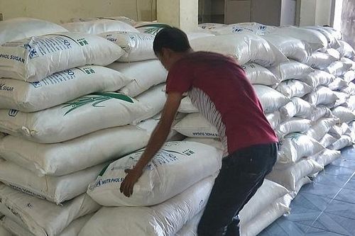Phú Yên tiếp tục tạm giữ 4,5 tấn đường nghi nhập lậu từ Thái Lan