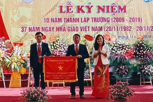 Trường Phổ thông DTNT THPT huyện Mường Ảng kỷ niệm 10 năm thành lập
