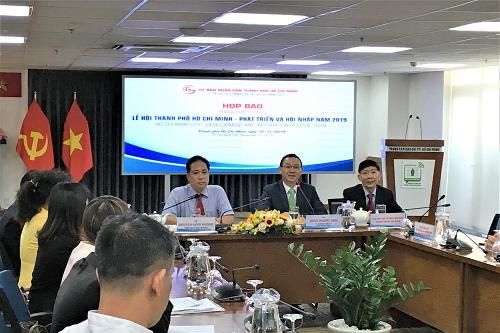 Tổ chức Lễ hội 'Thành phố Hồ Chí Minh - Phát triển và Hội nhập'